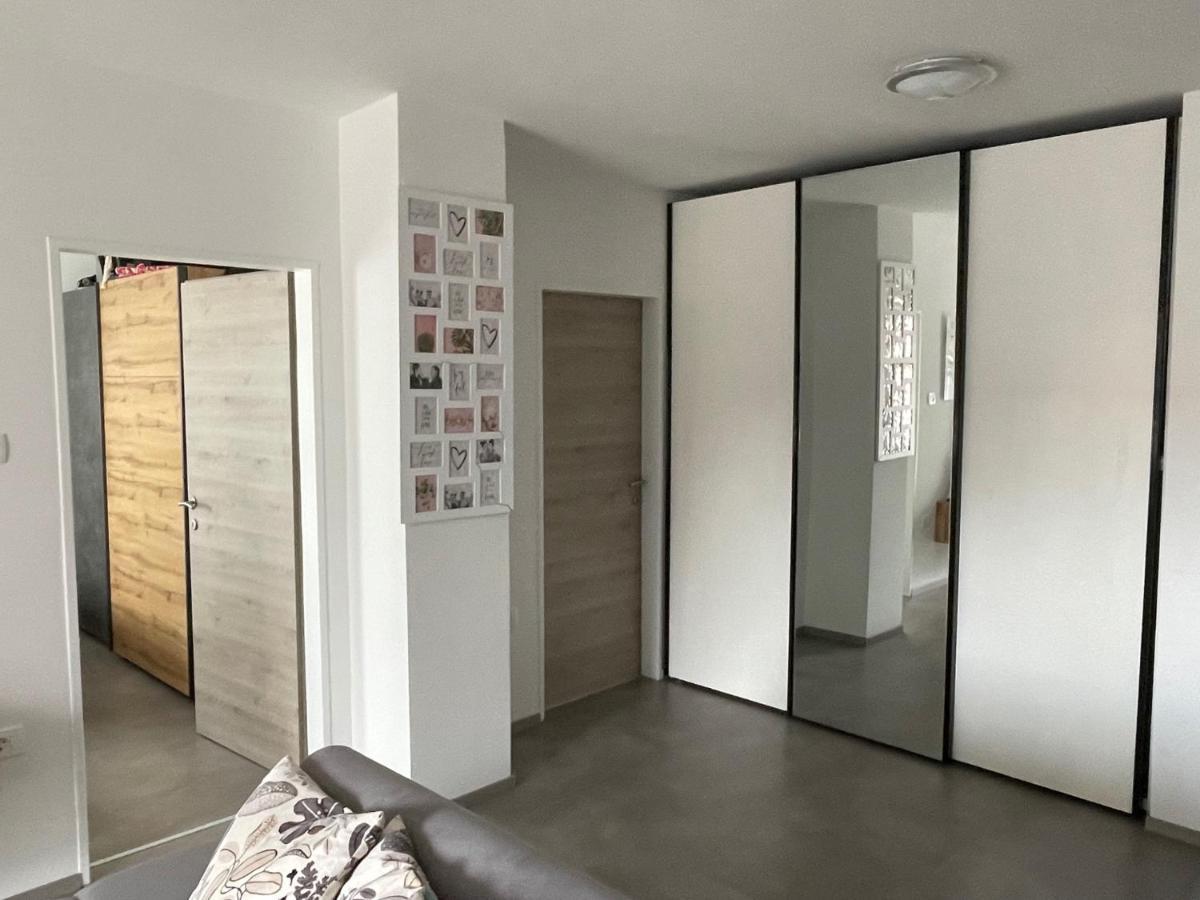 Family Home Capodistria Esterno foto